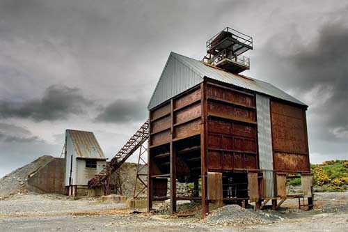 El gran consumo de combustibles fósiles no renovables ha conducido a los grandes problemas ambientales