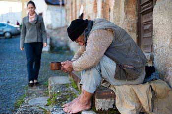 Erradicar la pobreza es el primer objetivo